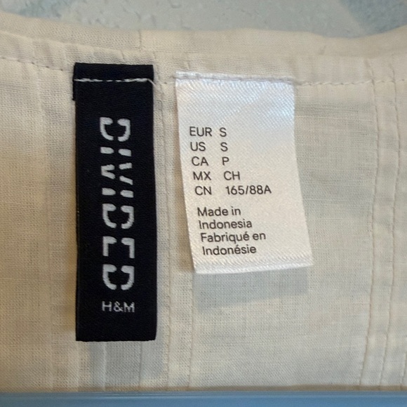 💜Ruffled Blouse (Doen Henri Dupe) - Picture 2 of 7